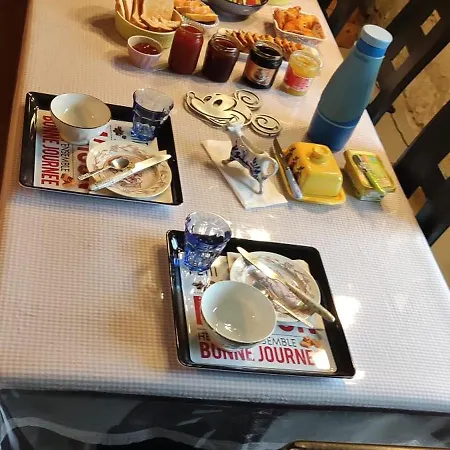 Alloggio in famiglia Au Repos Du Lezard, L Oasis Familial *