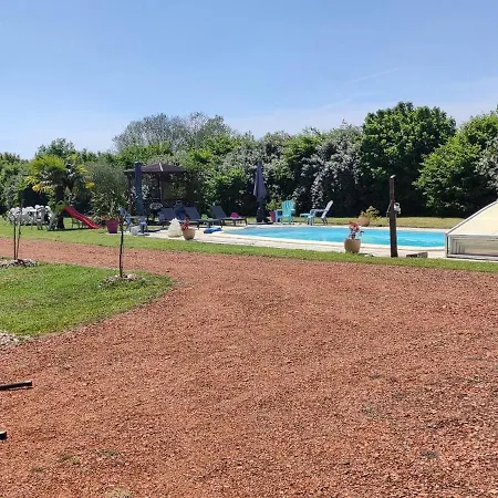 Au Repos Du Lezard, L Oasis Familial * Durtal