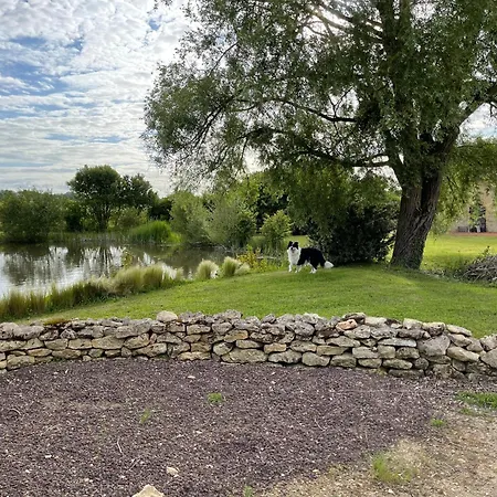 Au Repos Du Lezard, L Oasis Familial Alloggio in famiglia
